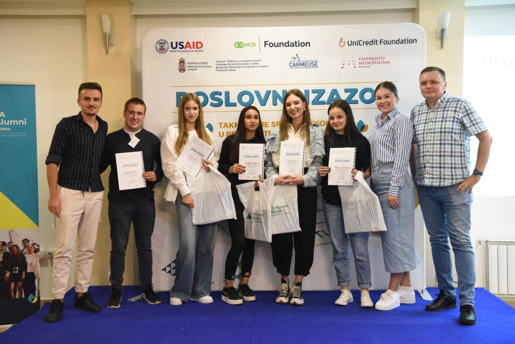 3-1024x683 Srednjoškolci smislili kako da spreče ''ODLIV MOZGOVA”