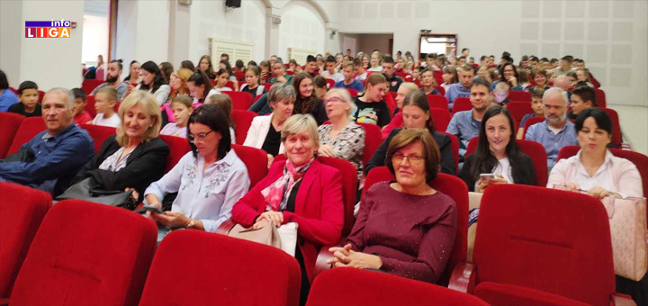 IL-Srednja-skola-Guca Srednja škola "Dragacevo" Guča obeležila 65 godina postojanja