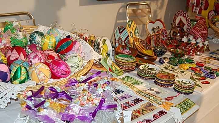 image Novogodišnji humanitarni dečiji bazar