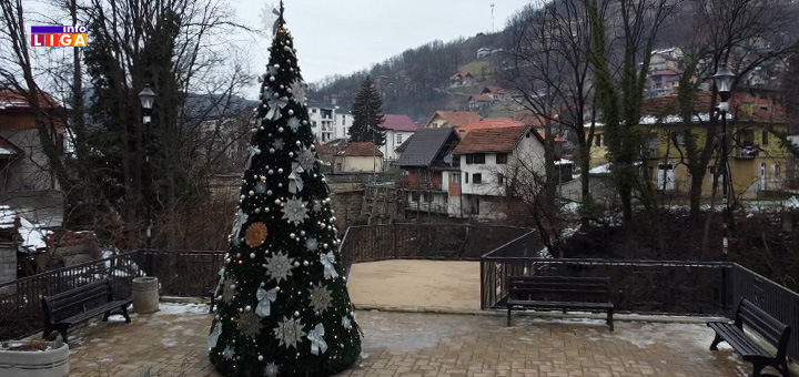 IL-Vidikovac-park-nadogradnja- Ivanjica - Nadogradnja platforme na vidikovcu u gradskom parku (VIDEO)