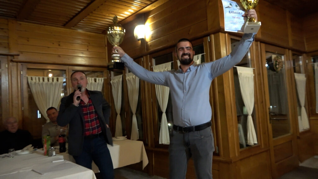 00116.MTS_.00_00_22_47.Still001-1024x576 Nagrade i priznanja za najbolje golubare Ivanjice (VIDEO)