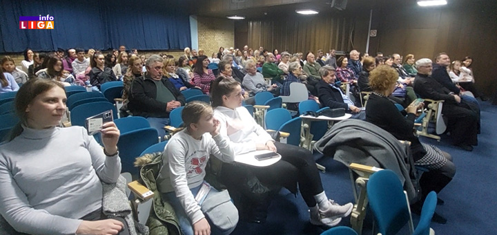 IL-Danilo-Zaric-promocija- Uspešna promocija knjige ''Deco, verujte!'' petnaestogodišnjeg Danila Zarića iz Ivanjice