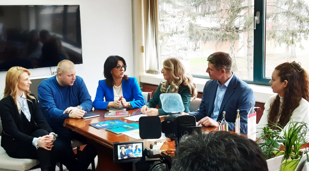 inkubator-sporazum-2-1024x566 Sporazum o realizaciji projekta „Formiranje i razvoj inovacionog inkubatora“ (VIDEO)