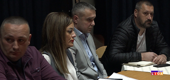 il-skup-malinara1 Više stotina malinara na skupu u Arilju o ceni malina u 2024. godini (VIDEO)