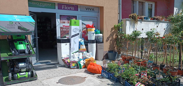 IL-Lisa-produkt Veliko sniženje cveća i ukrasnih biljki u apoteci ''Lisa Produkt''