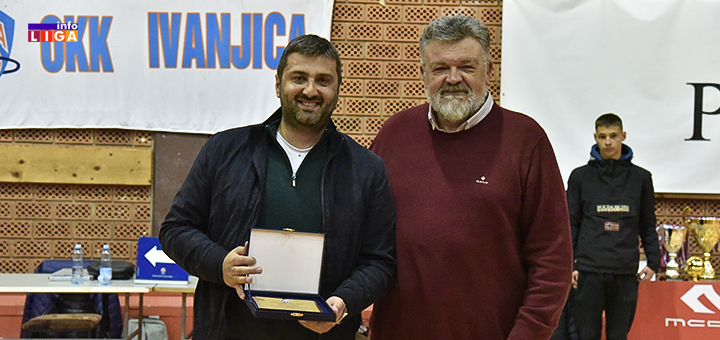 IL-turnir-u-kosarci-plaketa Šampion Finalnog košarkaškog turnira za pionirke je ekipa ''Novosadska ŽKA''