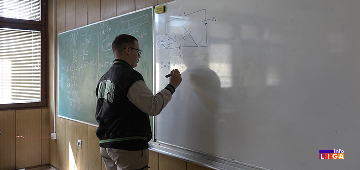 il-milos- Miloš iz Ivanjice zablistao na Republičkim takmičenjima iz prirodnih nauka (VIDEO)