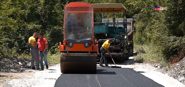 IL-Citluk-1 Uz novi kilometar asfaltnog puta meštani Čitluka lakše do svojih kuća (VIDEO)