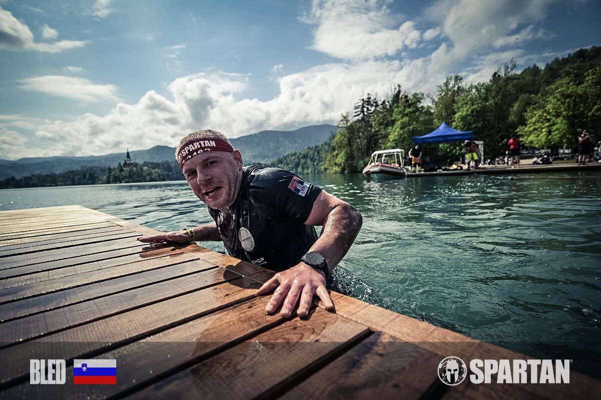 53881d9e-2330-4185-8e9e-3e6b50db2fa7 Radojica Lazić uspešno završio Spartan Trifecta Bled 2025 u Sloveniji
