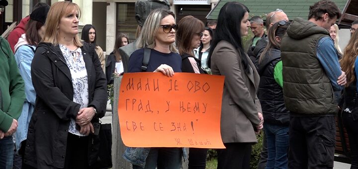 IL-Tehnicka-skola-Ivanjica-1 Solidarnost u školskom dvorištu Tehičke škole: Zaposleni uz prosvetare pod disciplinskim postupkom (VIDEO)