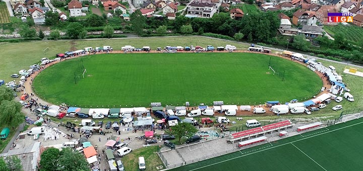 IL-VASAR-DRON- Vašarska tradicija opstaje: Ponešto za svakoga i ove godine na Sajmištu u Ivanjici (VIDEO)