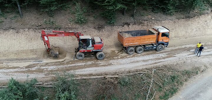 IL-Milovici-Maslarske-vodenice Priprema za novi asfalt na putnom pravcu Milovići – Maslarske vodenice (VIDEO)