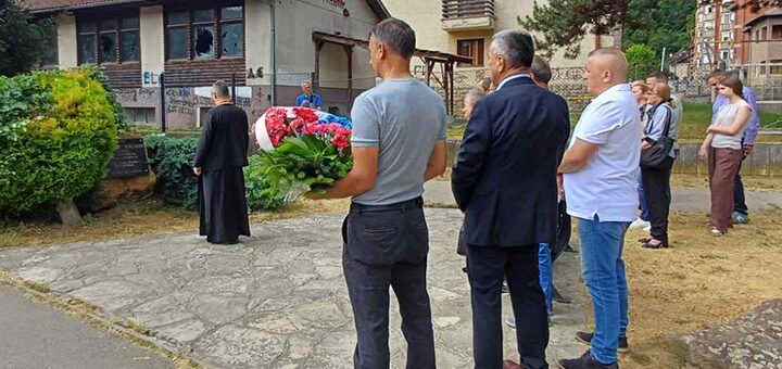 IL-Parastos-Vidovdan Vidovdan obeležen u Ivanjici: Pomen junacima i polaganje venaca