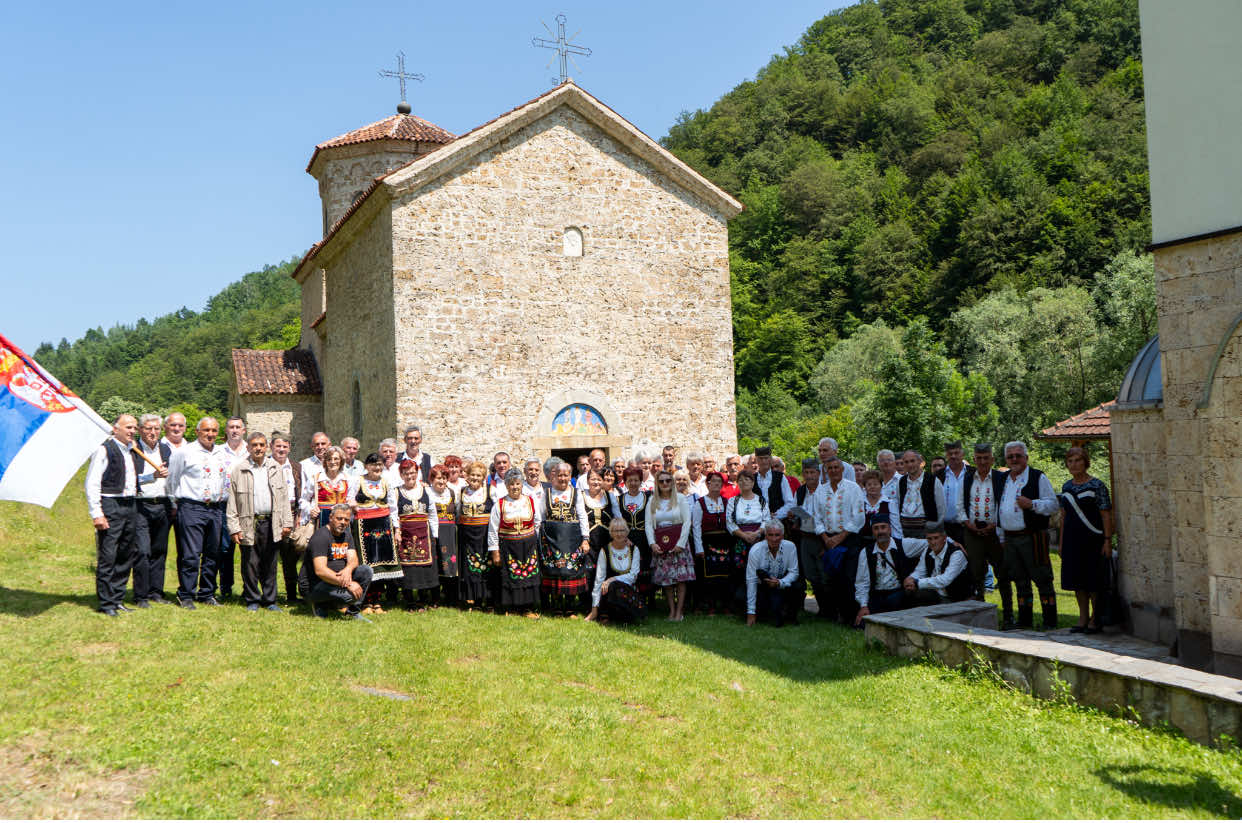 групна-Придворица-2025 Održana manifestacija Deveti sabor „Svete trojice“ u Pridvorici (VIDEO)