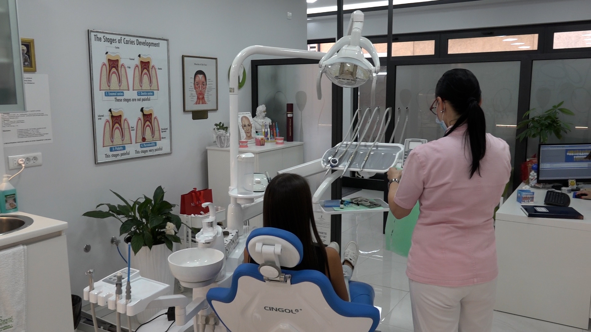 03536.MTS_.00_00_08_00.Still001 Dobrodošli u stomatološku ordinaciju "JS Dental Aesthetic" (VIDEO)