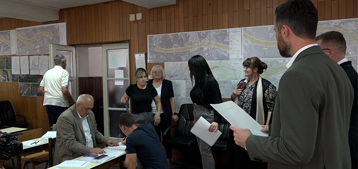 IL-NZS-IVANJICA-1 Dodeljene odluke o subvencijama za samozapošljavanje u Ivanjici (VIDEO)