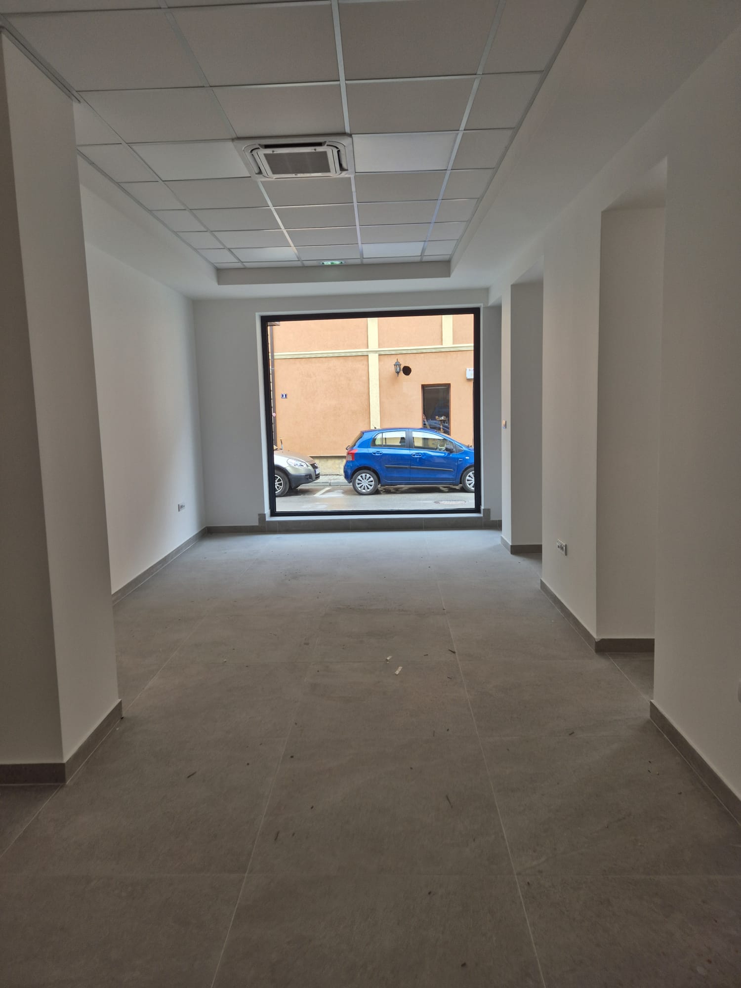 2-1 Izdaje se lokal u centru Ivanjice