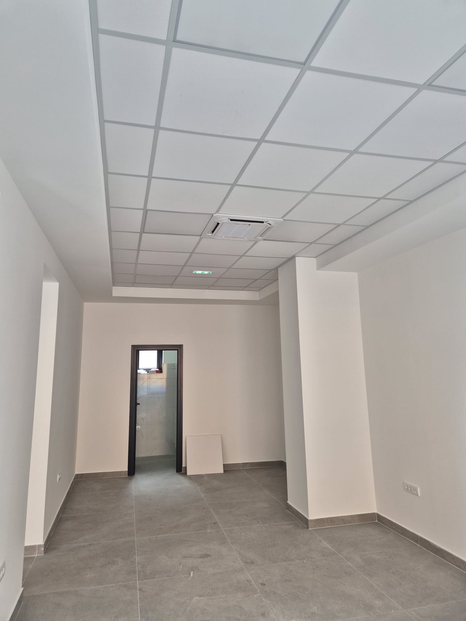 2-2 Izdaje se lokal u centru Ivanjice