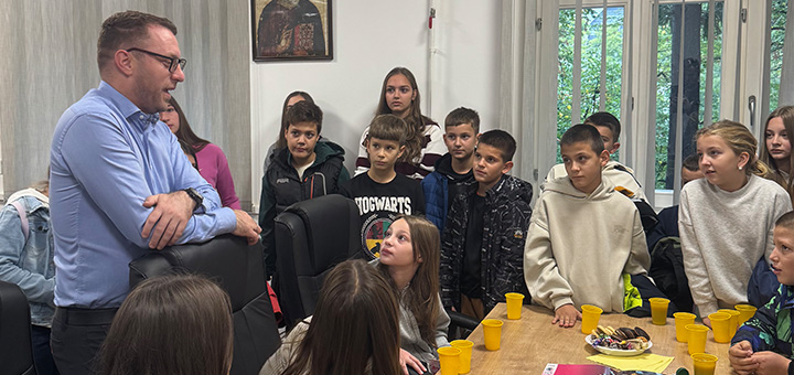 IL-AM-prijem-DECIJA-NEDELJA-25 Predsednik opštine Ivanjica priredio prijem osnovcima povodom Dečije nedelje (VIDEO)