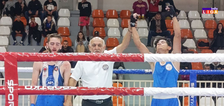 IL-Fetahi-zlato-u-Novom-Pazaru Svi Fetahiji u akciji: Elvis zlato, Valentino i Hamdi sjajni u sparinzima