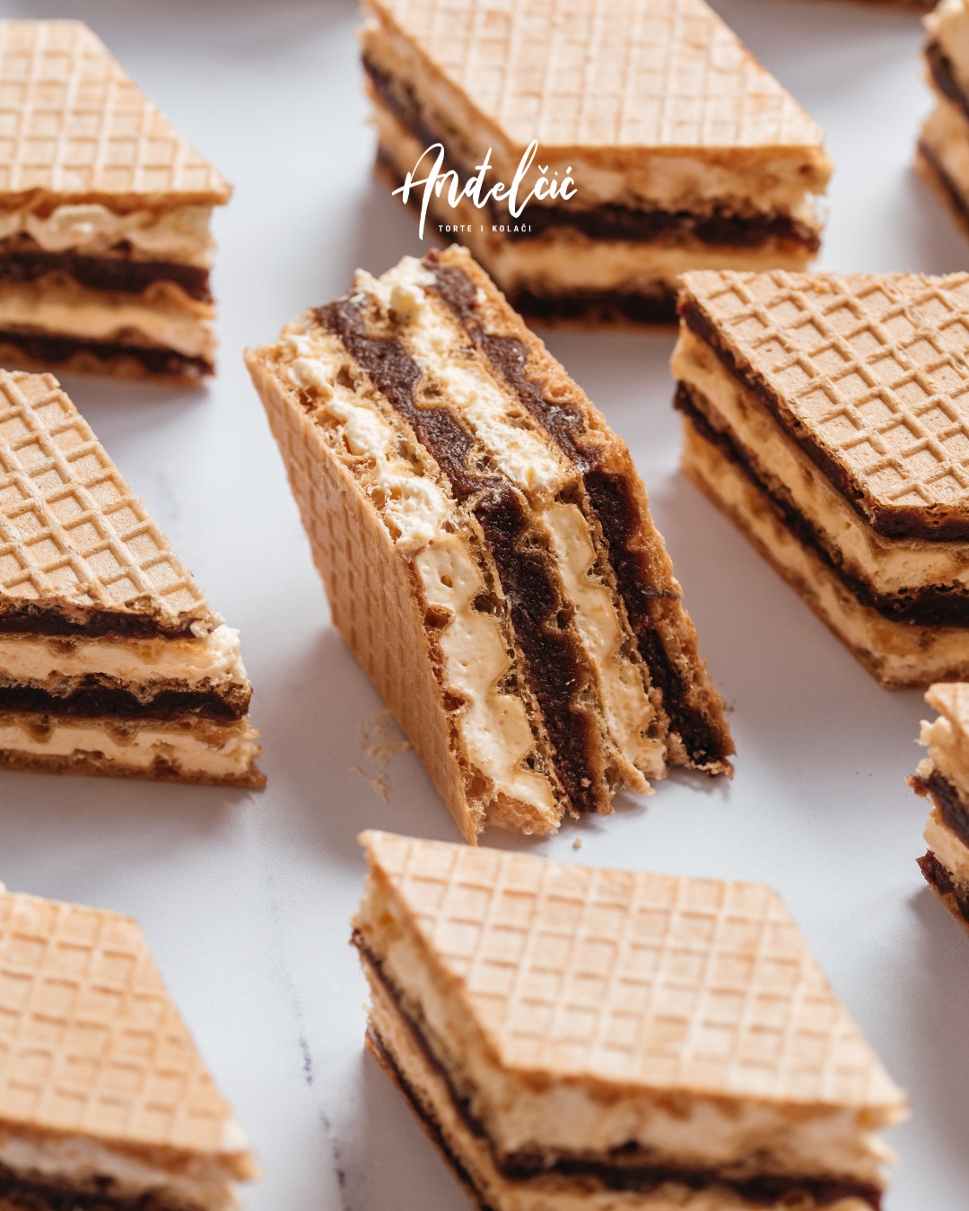 andjelcic-kolaci-9d Vi slavite, mi sladimo – poručite slavske kolače iz poslastičarnice „Anđelčić“
