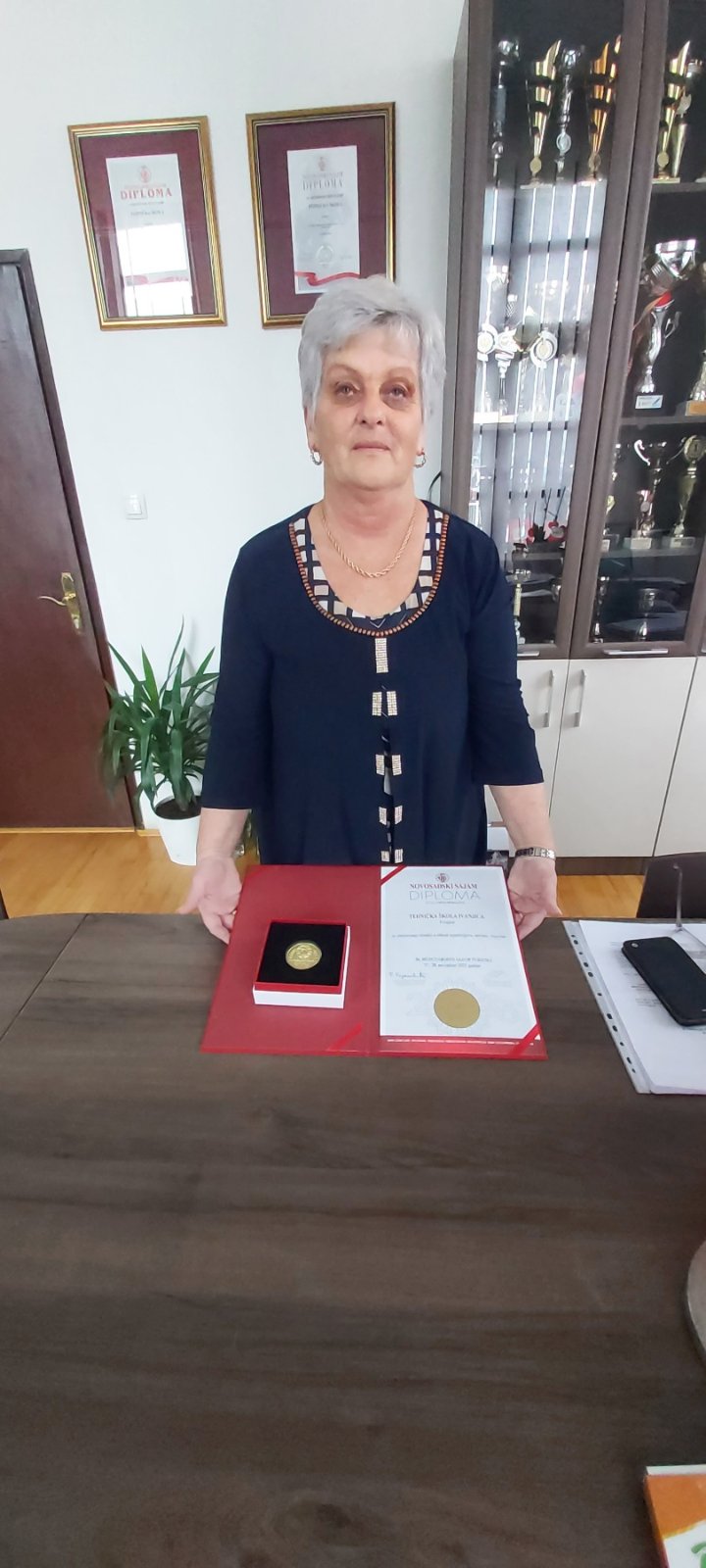 1000008223 Zlatna medalja za Tehničku školu Ivanjica na Međunarodnom sajmu turizma u Novom Sadu