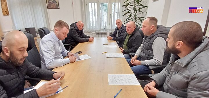 IL-Potpisivanje-ugovora-raonici-cistaci-snega Potpisani ugovori o dodeli podsticajnih sredstava za nabavku traktorskih čistača snega