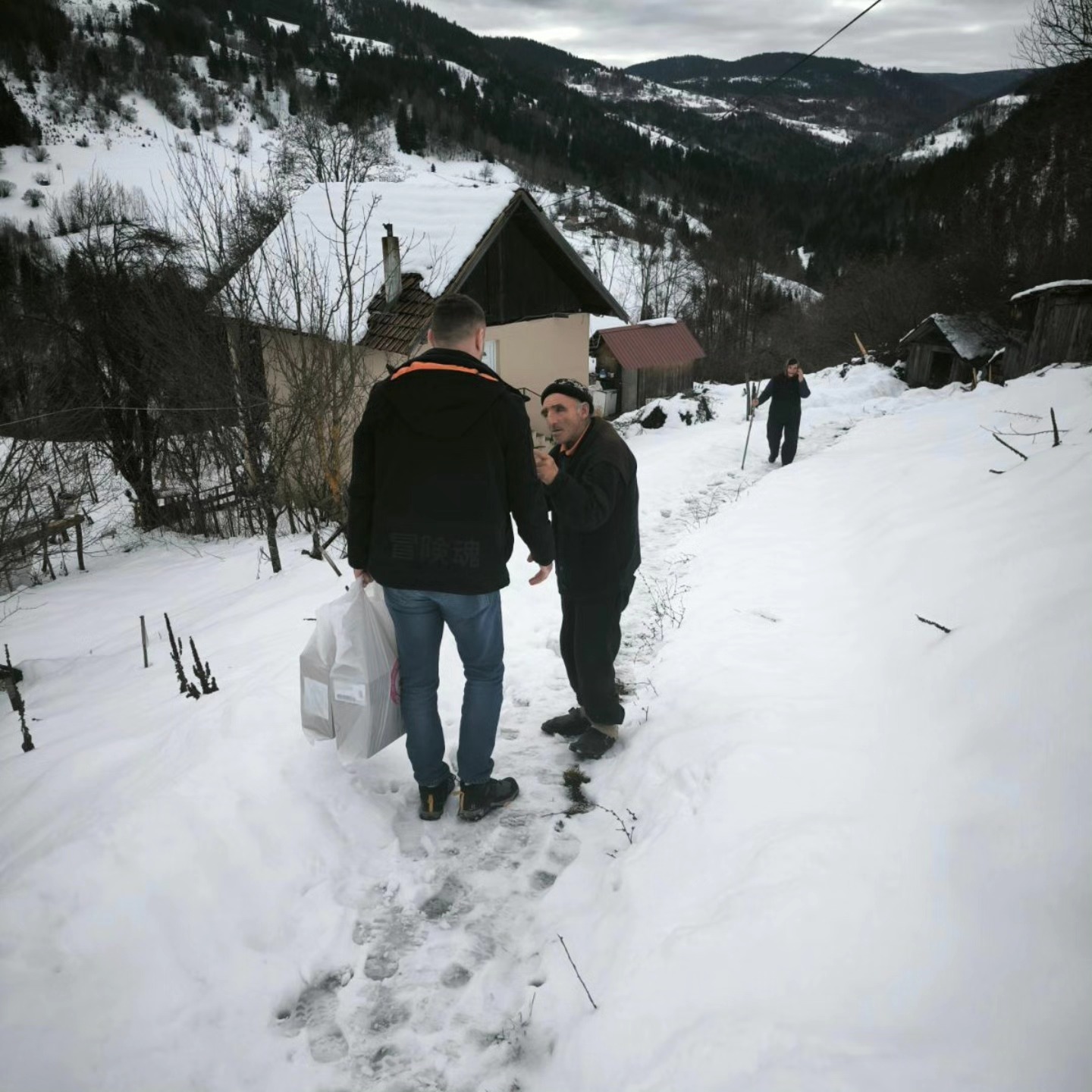 IL-AM-obilazak-terena Predsednik opštine Ivanjica obišao ugrožena područja na Goliji