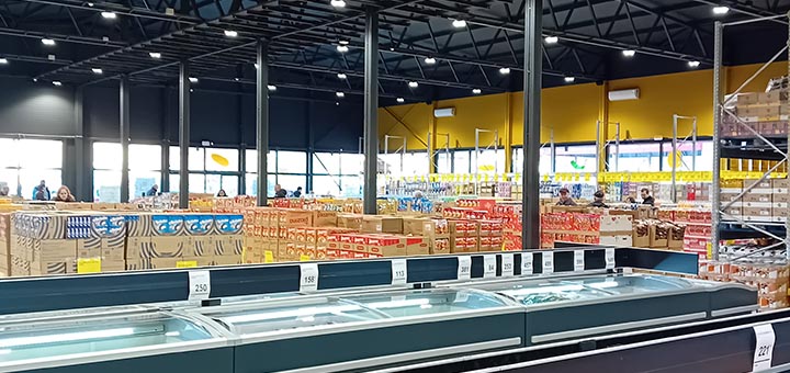 IL-DTL-2 Ivanjica - Veliko otvaranje Leon Super diskonta: na poklon televizor, bicikl i vaučeri za kupce