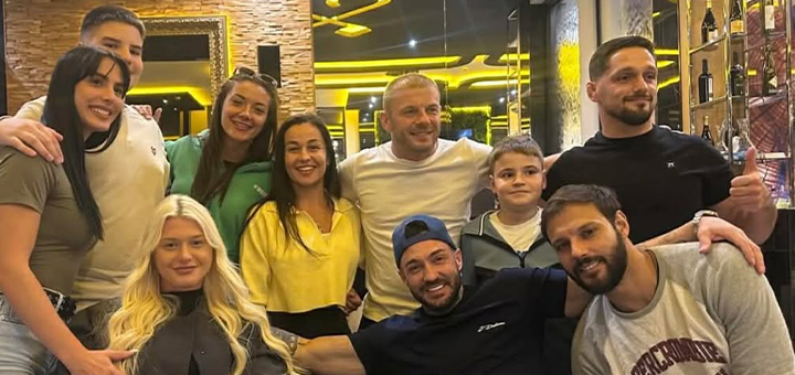 IL-Exatlon-hotel-Prezident- Crveni Eksatlonci u Ivanjici - slute na radost! (VIDEO)