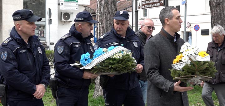IL-Odavanje-pocast-NATO-24.-mart-Ivanjica- Sećanje koje ne bledi: 27 godina od NATO bombardovanja, Ivanjica odala počast stradalima (VIDEO)